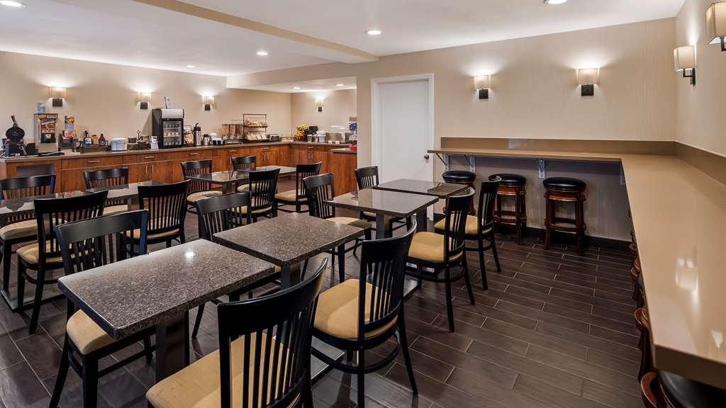 Best Western Norwalk Inn Zewnętrze zdjęcie
