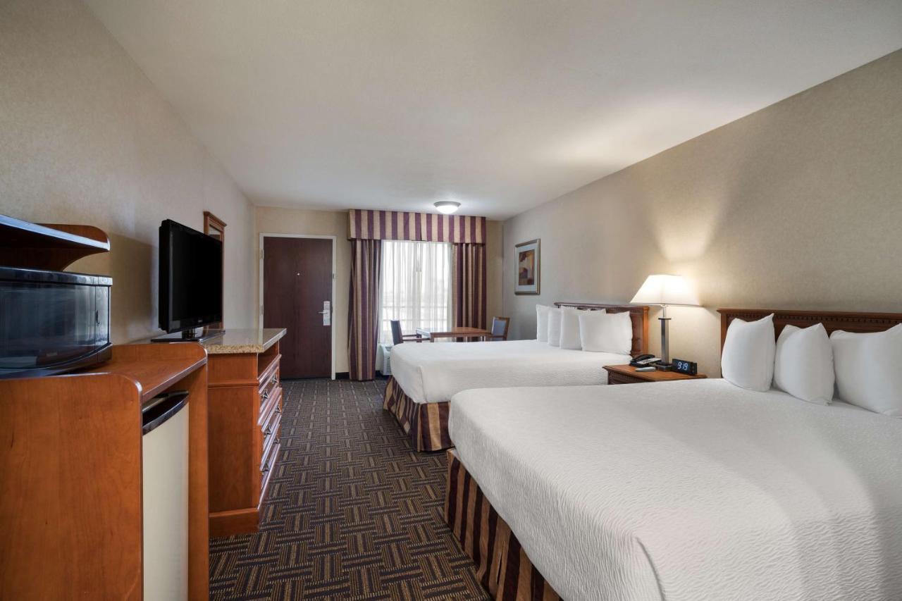 Best Western Norwalk Inn Zewnętrze zdjęcie