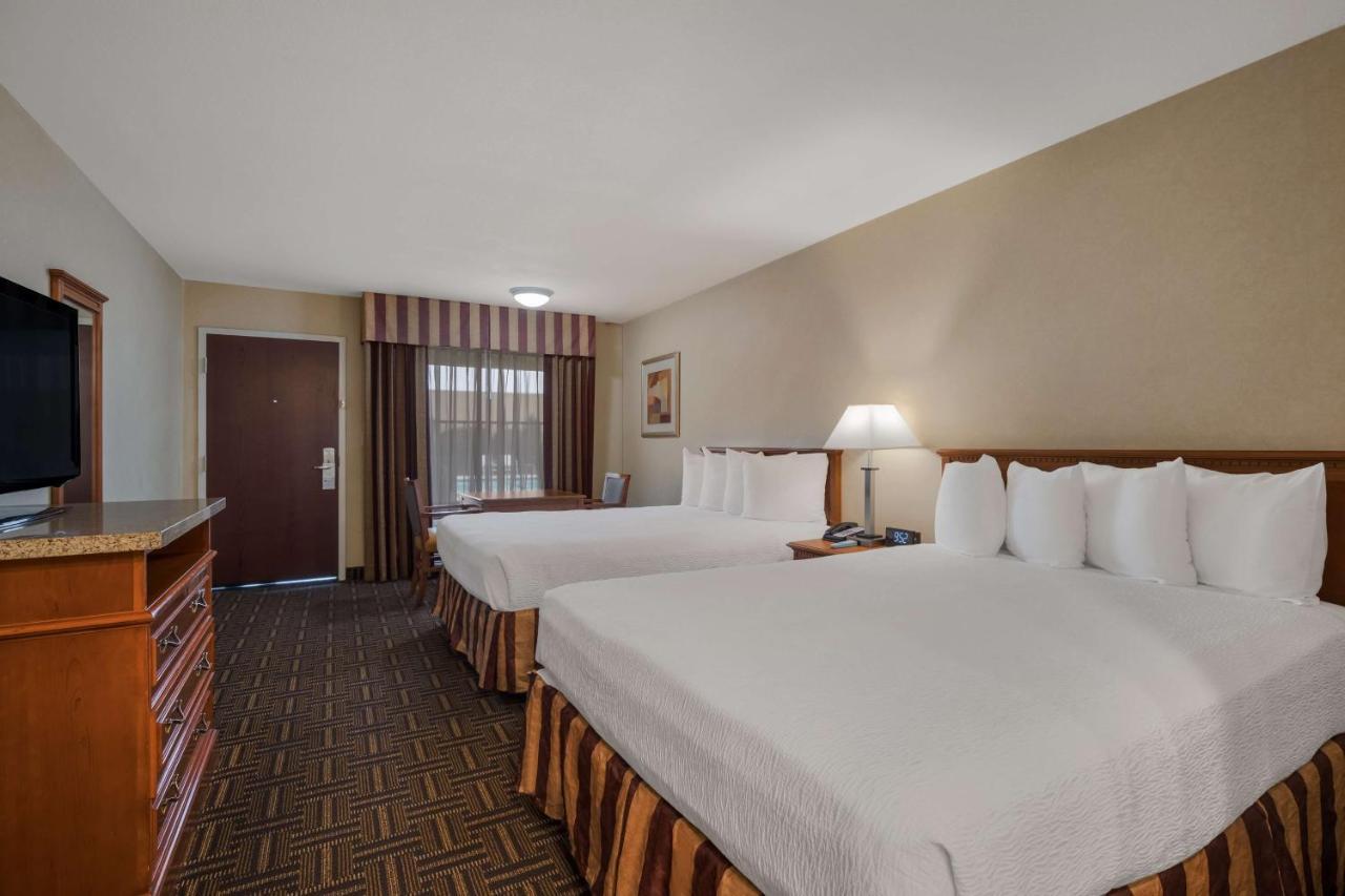 Best Western Norwalk Inn Zewnętrze zdjęcie