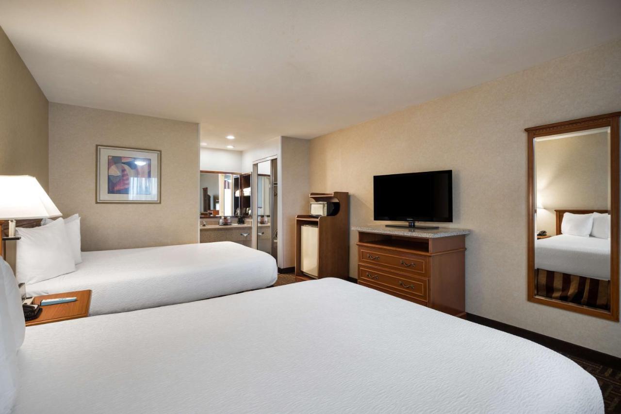 Best Western Norwalk Inn Zewnętrze zdjęcie