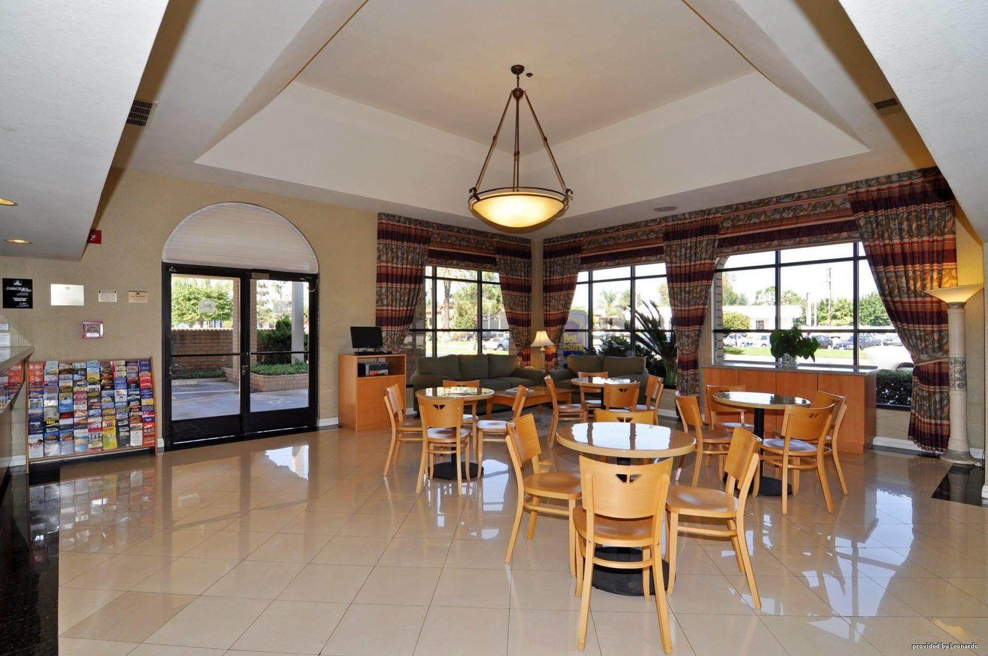 Best Western Norwalk Inn Zewnętrze zdjęcie